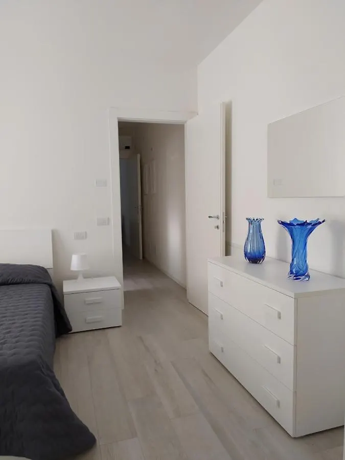 Jesolo Appartamenti F2 - Ocean Blue 0*, Lido di Jesolo Italy